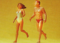 Preiser 45018 Couple Jogging on Beach
