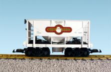 USA Trains R14218A Christmas Ore Car - White, Collection Item