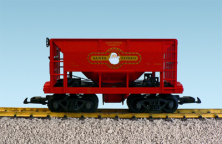USA Trains R14218B Christmas Ore Car - Red, Collection Item