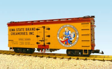 USA Trains R16380 Iowa State Creameries  Yellow/Red Oxide