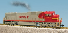 USA Trains R22606 SD70 MAC Diesel, BNSF, Red/Silver