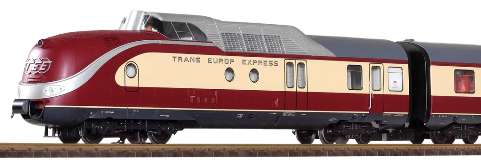 LGB Model Trains, LGB Locomotives, Garden Train Sets, G Scale