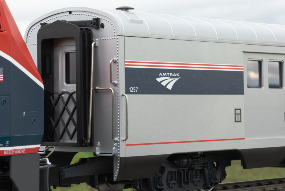 最終大特価❗️Amtrak ✨️ バックマン等✨️動力2両、客車2＋1両 LGB Model Trains, LGB Locomotives, Garden Train Sets, G Scale