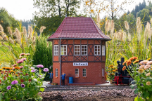 Pola 330883 Signal Tower with Half-Timbering, Building Kit