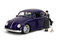 Volkswagen Beetle w/Wednesday Adams and Thing Figures, 1/24 Scale