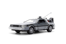 DeLorean DMC (Time Machine) w/Lights "Back to the Future", 1/24 Scale