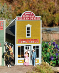Piko 62715 River City Shinn's Billiard Parlor (built up, assembled model)