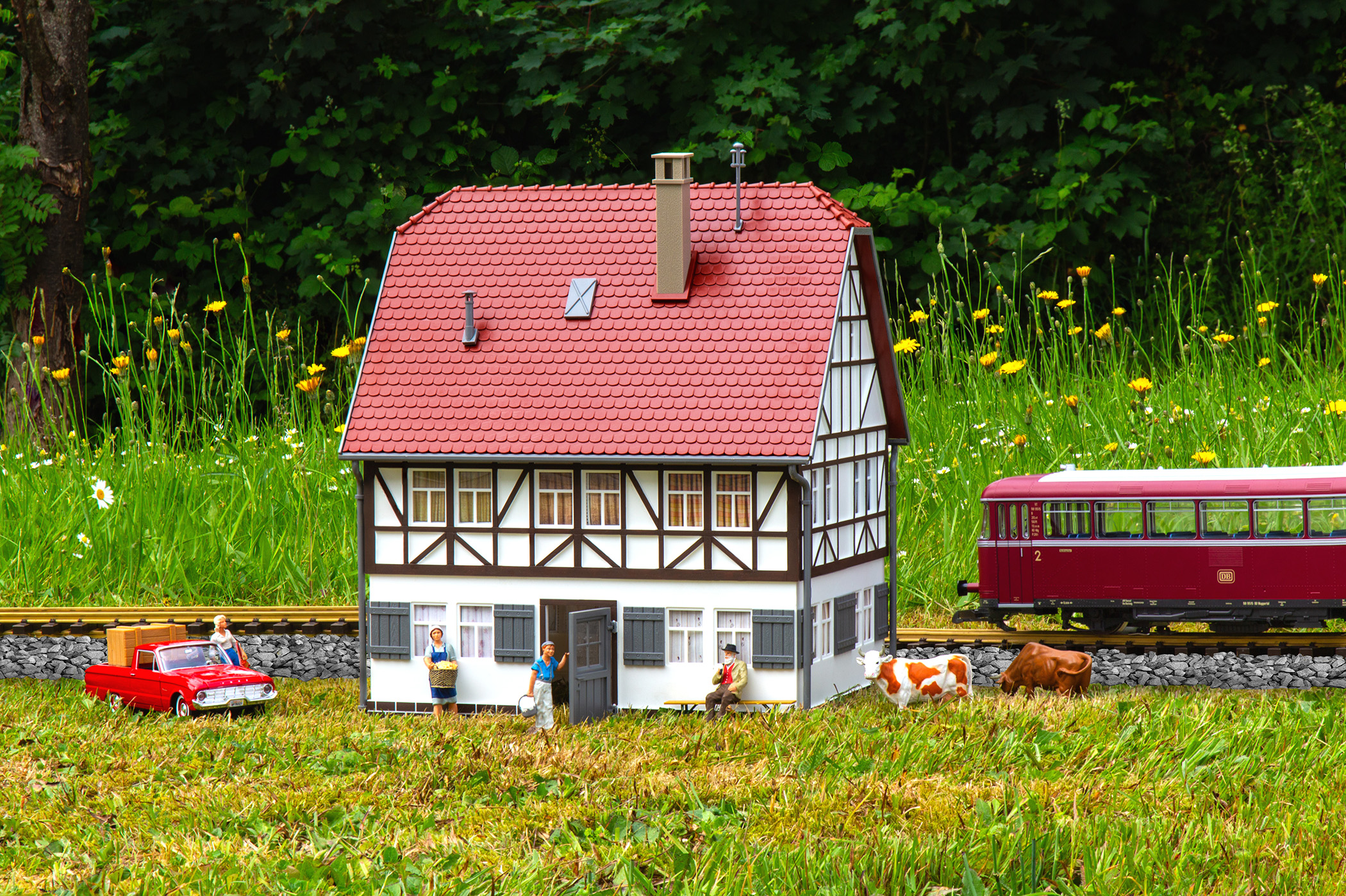 LGB Model Trains, LGB Locomotives, Garden Train Sets, G Scale Model ...