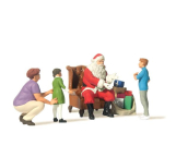 Preiser 44931 Santa Claus-Father Christmas in Chair w/Mother and 2 Children