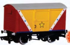 Bachmann 98031 Box Van - Funfair Red