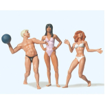 Preiser 45014 Swimmers with Beachball