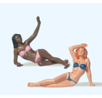 Preiser 45017 Reclining Women on Beach