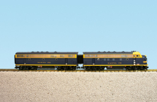 USA TRains R22285 SAnta Fe F-7 AB Units w/Lights and Smoke - Blue/Yellow