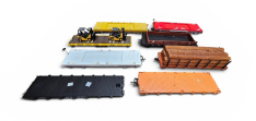Miscellaneous Flat Car Lot for Parts, NO BOX, Collection Item
