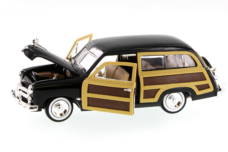 1949 Ford Woody Wagon 1:24 scale GREEN by Sunnyside | eBay