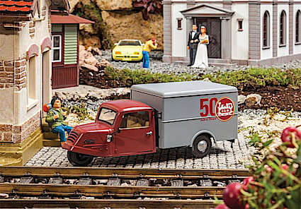 LGB Model Trains, LGB Locomotives, Garden Train Sets, G Scale Model ...