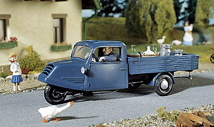 Pola 331860 1955 Goliath Gd 750 3 Wheel Pickup Truck