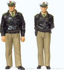 Preiser 44900 Post-War German Police w/Green Uniform