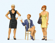 Preiser 44916 Three Ladies