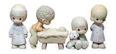 Precious Moments E-5382 For God so Loved the World