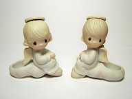 Precious Moments E-6118 …But Love Goes on Forever