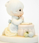 Precious Moments PM-861 Grandma's Prayer