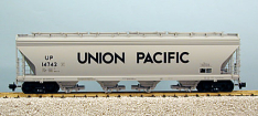 USA Trains R14104 4 Bay Center Flow Hopper, Union Pacific, Collection Item