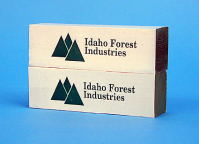 USA Trains R1740D Center I-Beam Flat Car Loads, Idaho Forest