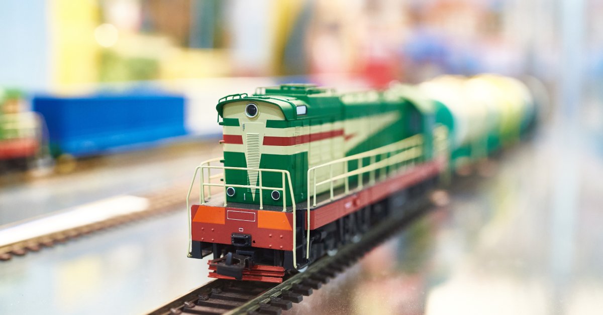Guide to Building Your Model Railway Based on History